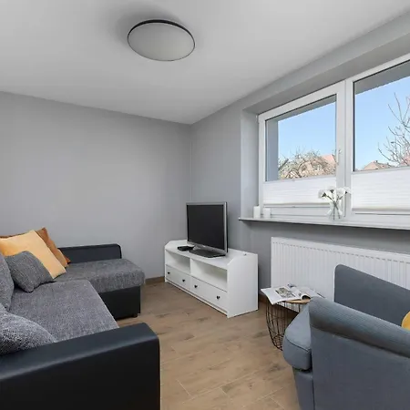 Daire Modern With Parking And Garden By Renters *