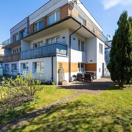 Modern With Parking And Garden By Renters * Swinoujscie